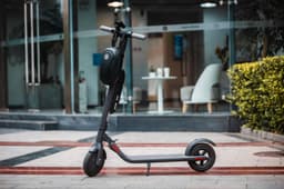 Trottinette électrique : 5 idées cadeaux accessoires à moins de 50 €