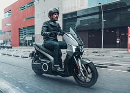 Officiel : c’est la fin du bonus pour les motos et les scooters électriques !