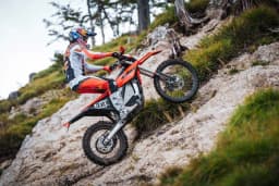 Les motos KTM au bord de la faillite, mais les vélos s’en sortent mieux