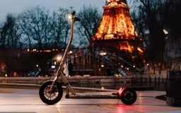 Urban Native T9(2) : cadre en carbone, 1 500 W et 9,9 kg pour cette trottinette française