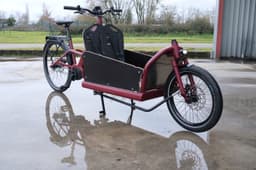 Radior Simurgh : à boîte auto, ce vélo cargo électrique embarque un moteur Valeo